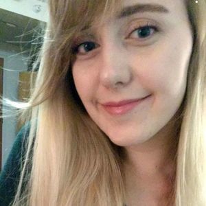 Meet your Posher, Katelyn